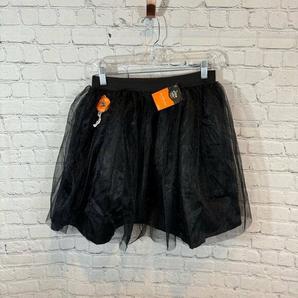 Target Hyde & EEK Light Up Halloween Costume Tutu - Picture 1 of 4